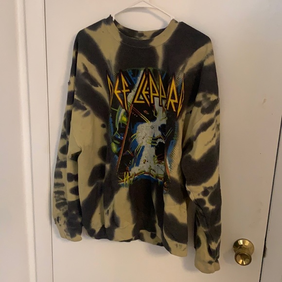 Tie dye pull over - Picture 1 of 4
